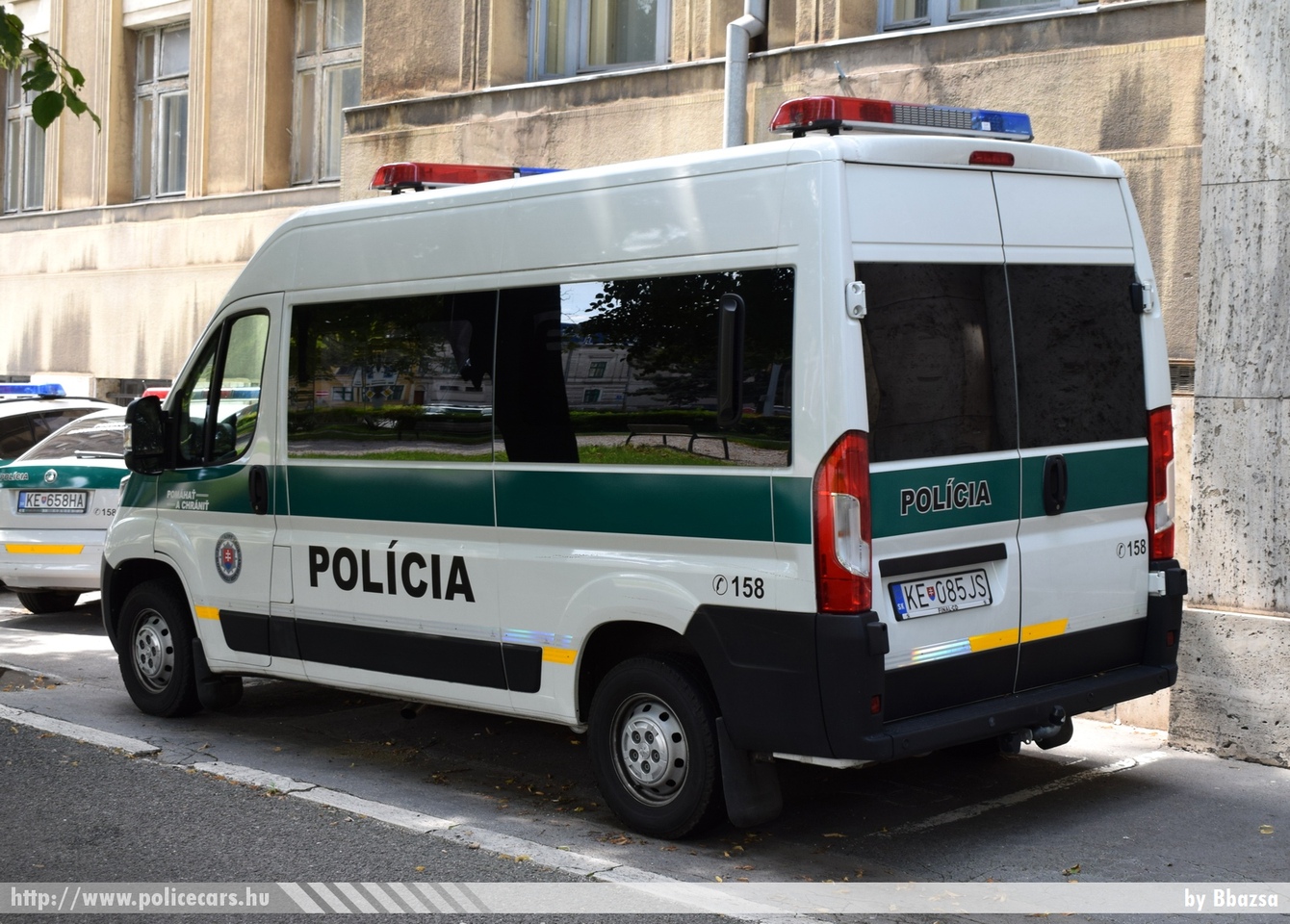 Peugeot Boxer, fotó: Bbazsa
Keywords: szlovák Szlovákia rendőr rendőrautó rendőrség police policecar Slovakia slovakian