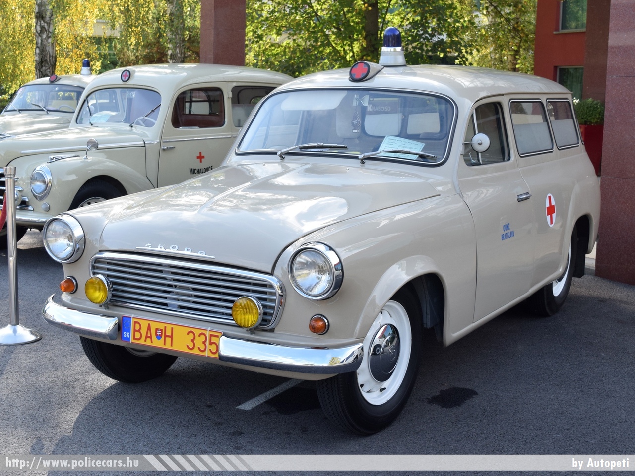 Skoda 1202, fotó: Autopeti
Keywords: szlovák Szlovákia mentő mentőautó Slovakia slovakian ambulance