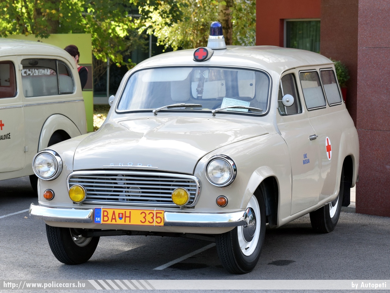 Skoda 1202, fotó: Autopeti
Keywords: szlovák Szlovákia mentő mentőautó Slovakia slovakian ambulance