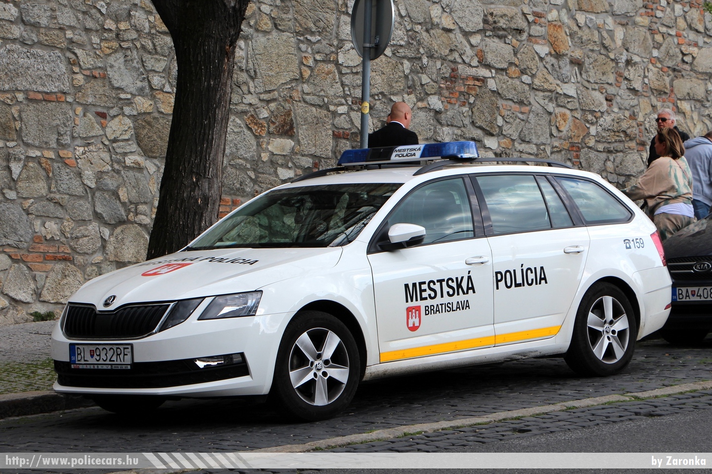 Skoda Octavia III Facelift, Mestska Policia Bratislava, fotó: Zaronka
Keywords: szlovák Szlovákia rendőr rendőrautó rendőrség police policecar Slovakia slovakian