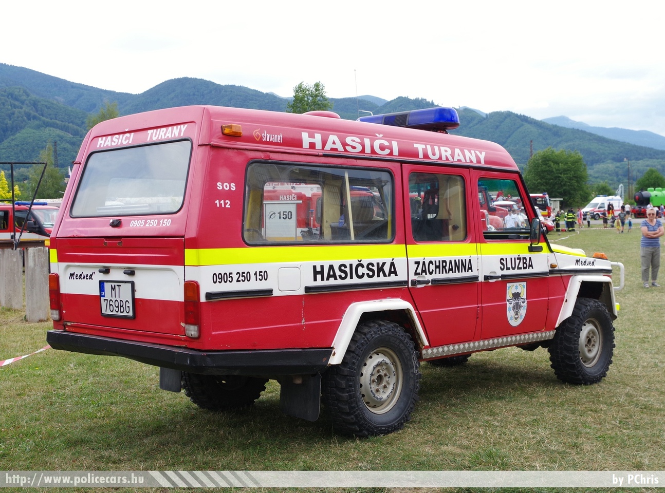 Mercedes G230, DHZ Turany, fotó: PChris
Keywords: Szlovákia szlovák tûzoltó tûzoltóautó tûzoltóság fire firetruck Slovakia slovakian