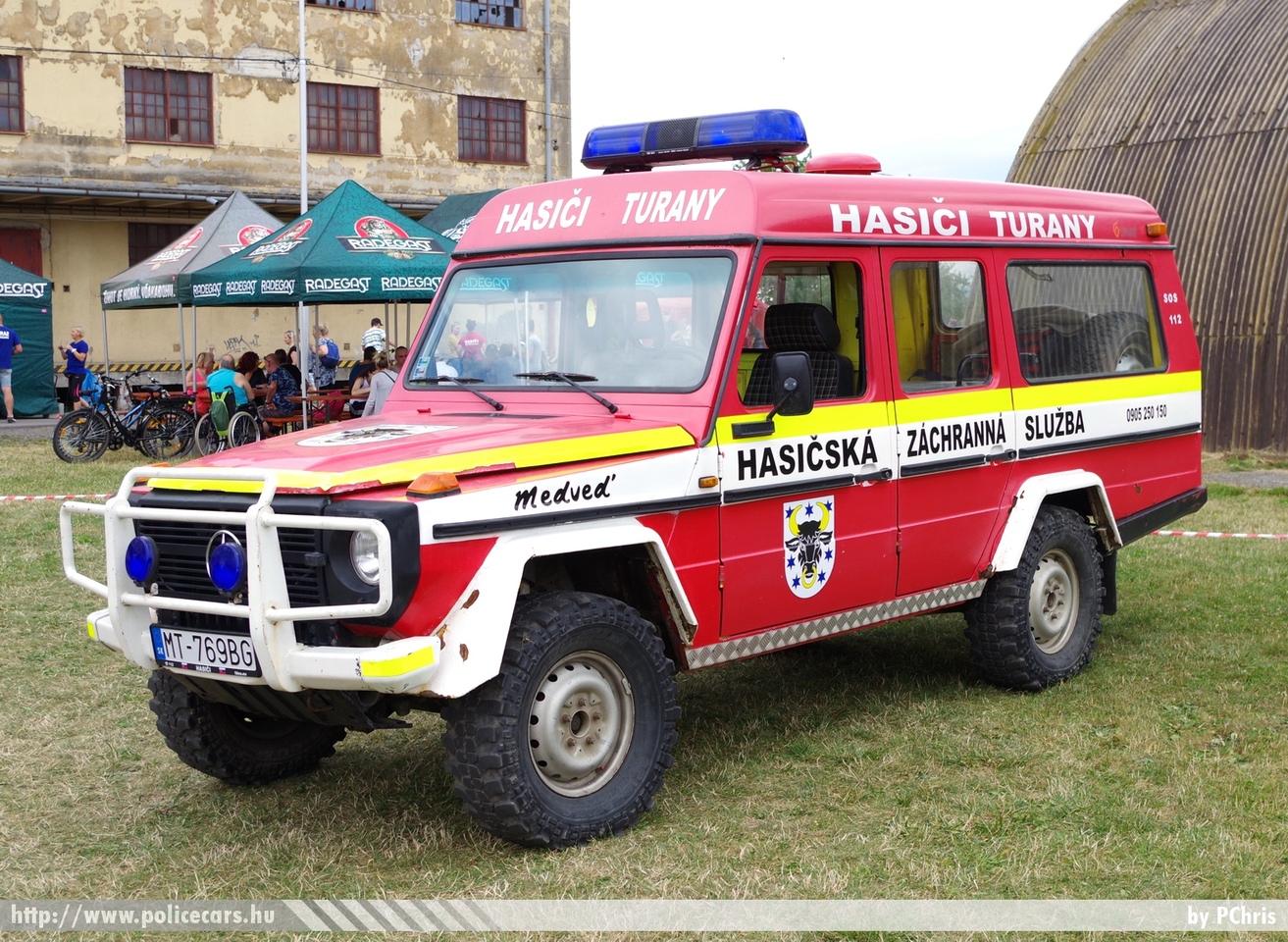 Mercedes G230, DHZ Turany, fotó: PChris
Keywords: Szlovákia szlovák tûzoltó tûzoltóautó tûzoltóság fire firetruck Slovakia slovakian