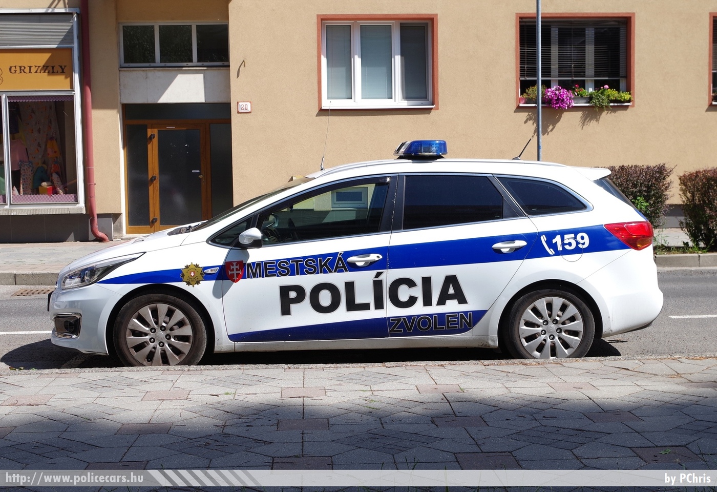 Kia Ceed, Mestska Policia Zvolen, fotó: PChris
Keywords: szlovák Szlovákia rendőr rendőrautó rendőrség police policecar Slovakia slovakian