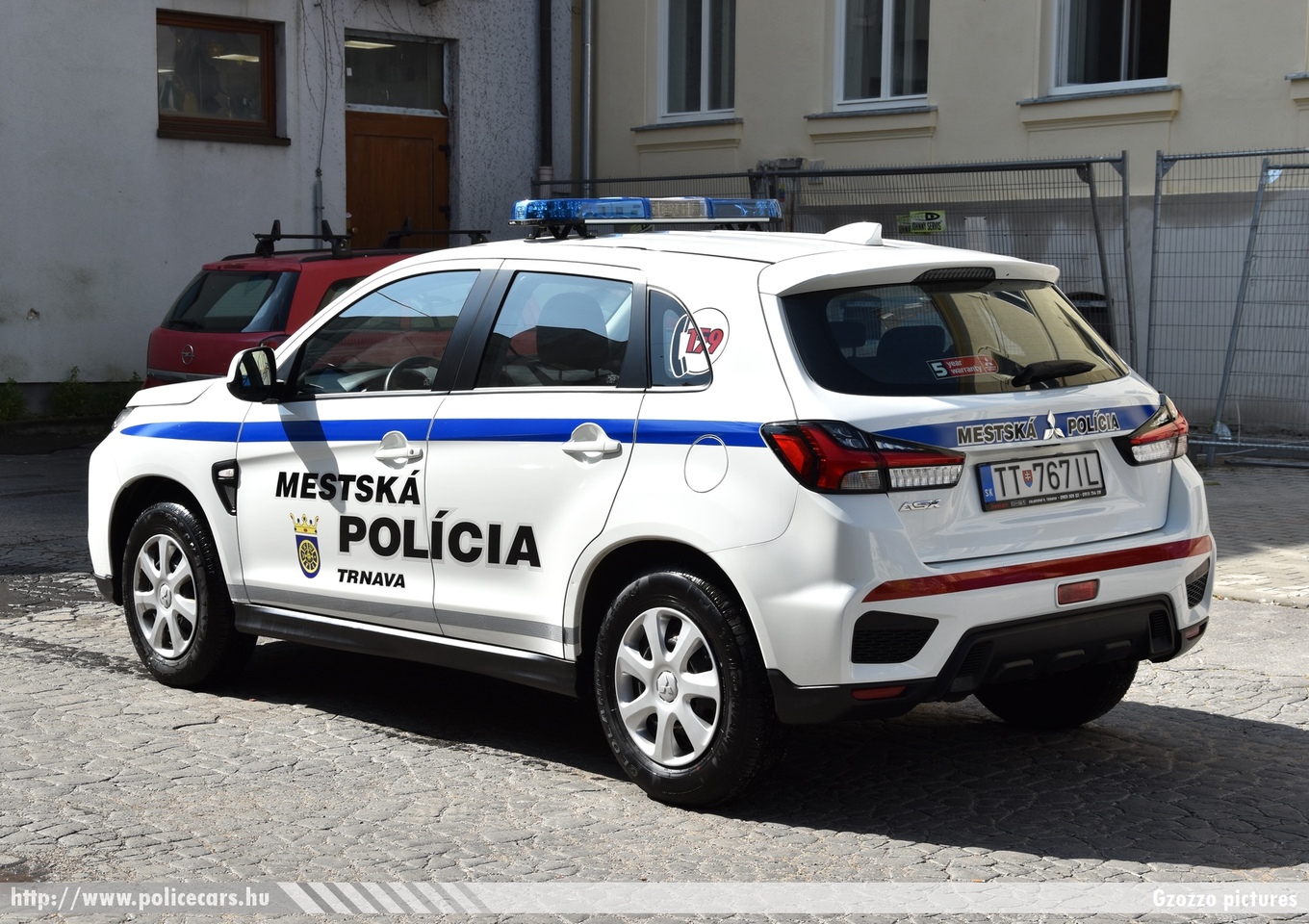 Mitsubishi Eclipse Cross, Mestská polícia mesta Trnavy (Municipal police Trnava), fotó: Gzozzo pictures
Keywords: szlovák Szlovákia rendőr rendőrautó rendőrség police policecar Slovakia slovakian