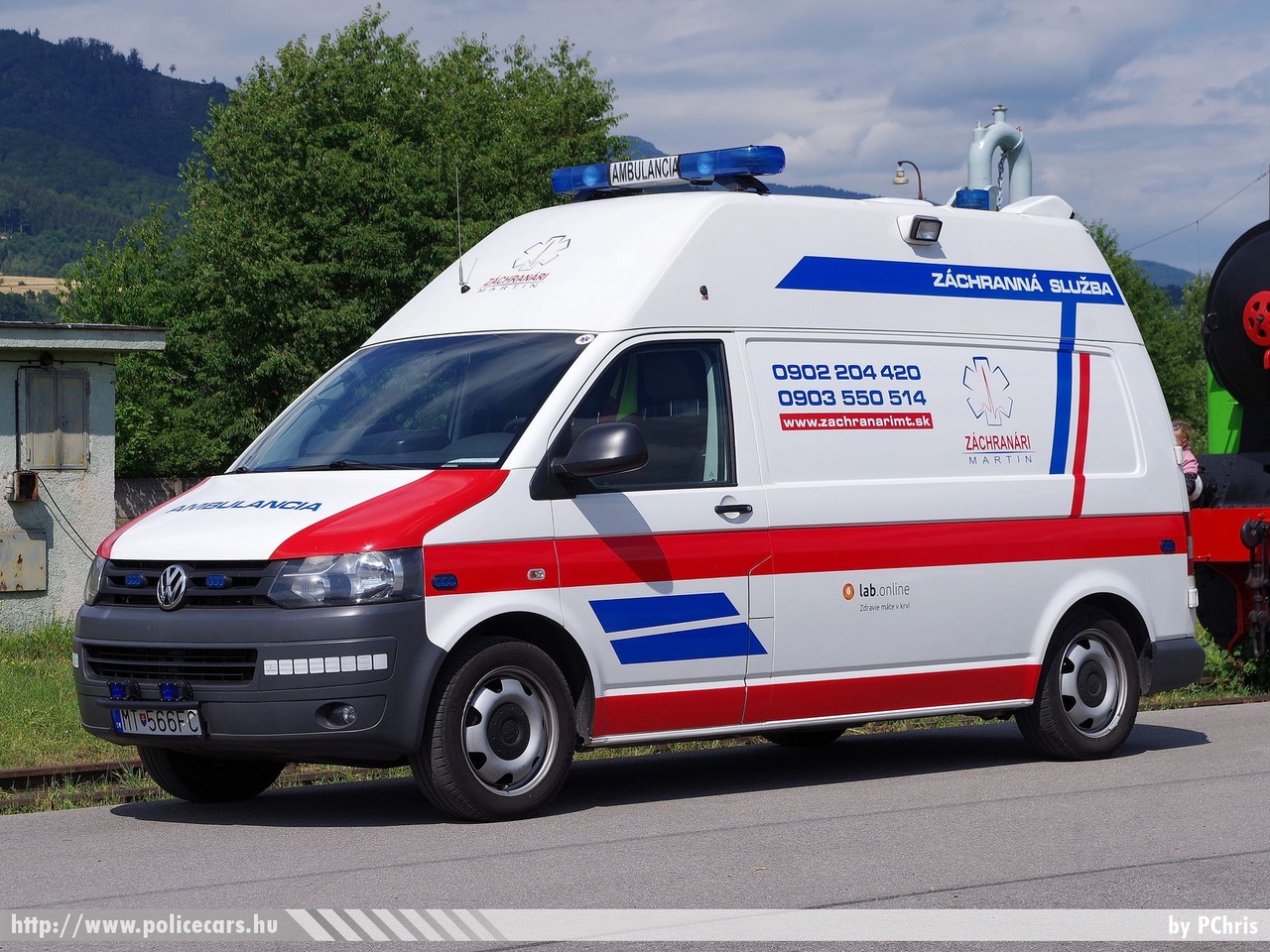 Volkswagen Transporter T6, Zachranari Martin, fotó: PChris
Keywords: szlovák Szlovákia mentő mentőautó Slovakia slovakian ambulance