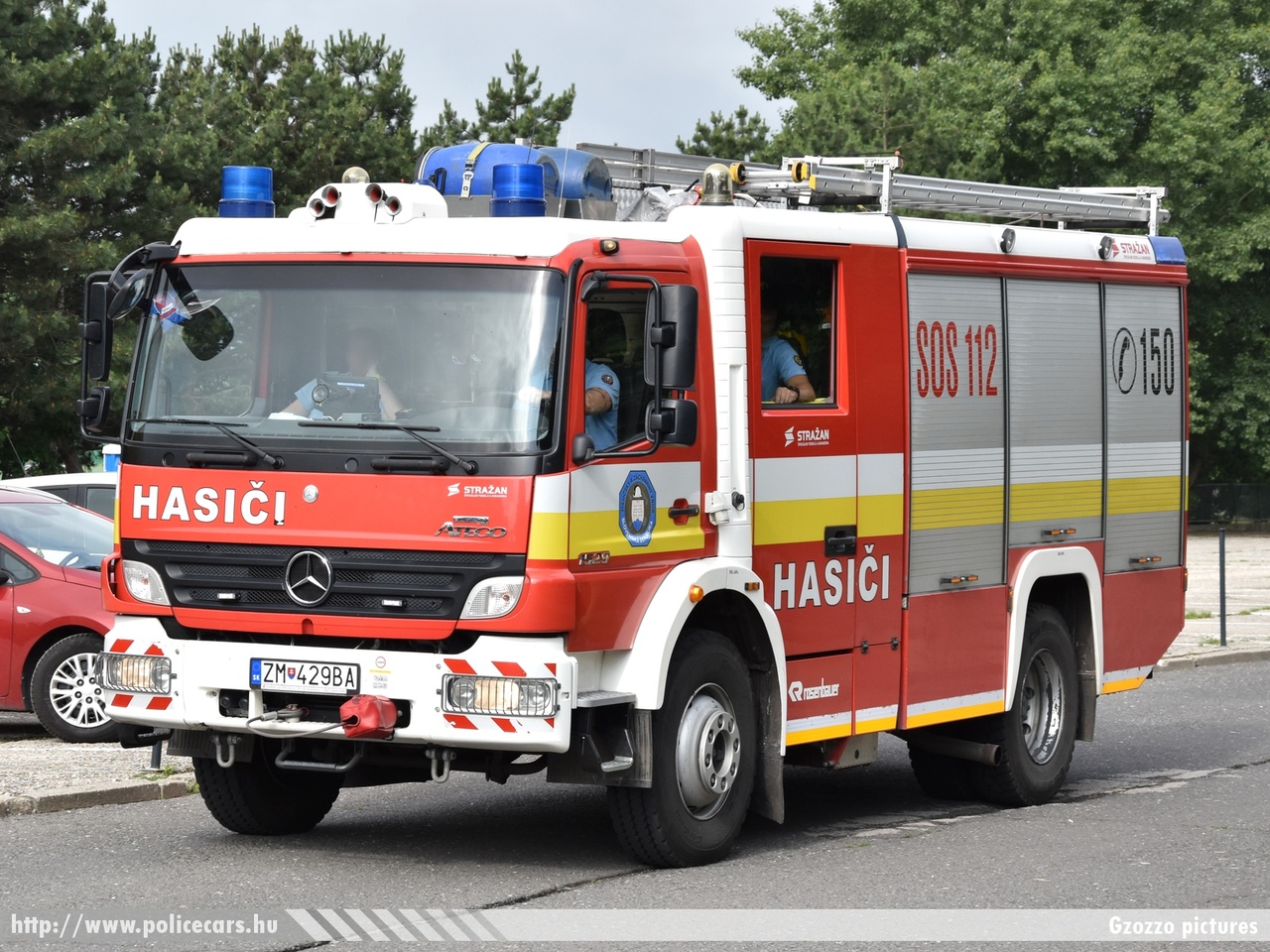 Mercedes Atego 1529, fotó: Gzozzo pictures
Keywords: Szlovákia szlovák tûzoltó tûzoltóautó tûzoltóság fire firetruck Slovakia slovakian