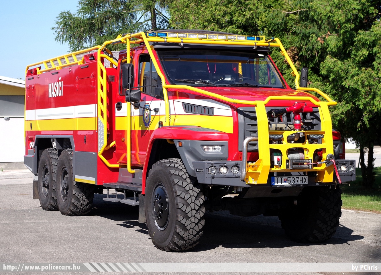 Ural 4320 6x6 CAS 30, Dobrovoľný hasičský zbor Pole Trnava, fotó: PChris
Keywords: Szlovákia szlovák tûzoltó tûzoltóautó tûzoltóság fire firetruck Slovakia slovakian
