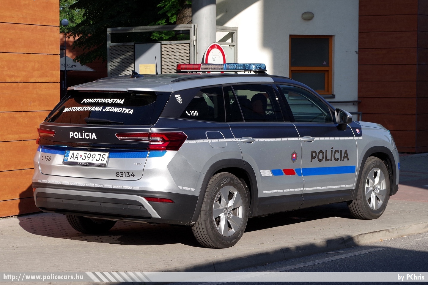 Skoda Kodiaq II, Polícia SR, fotó: PChris
Keywords: szlovák Szlovákia rendőr rendőrautó rendőrség police policecar Slovakia slovakian