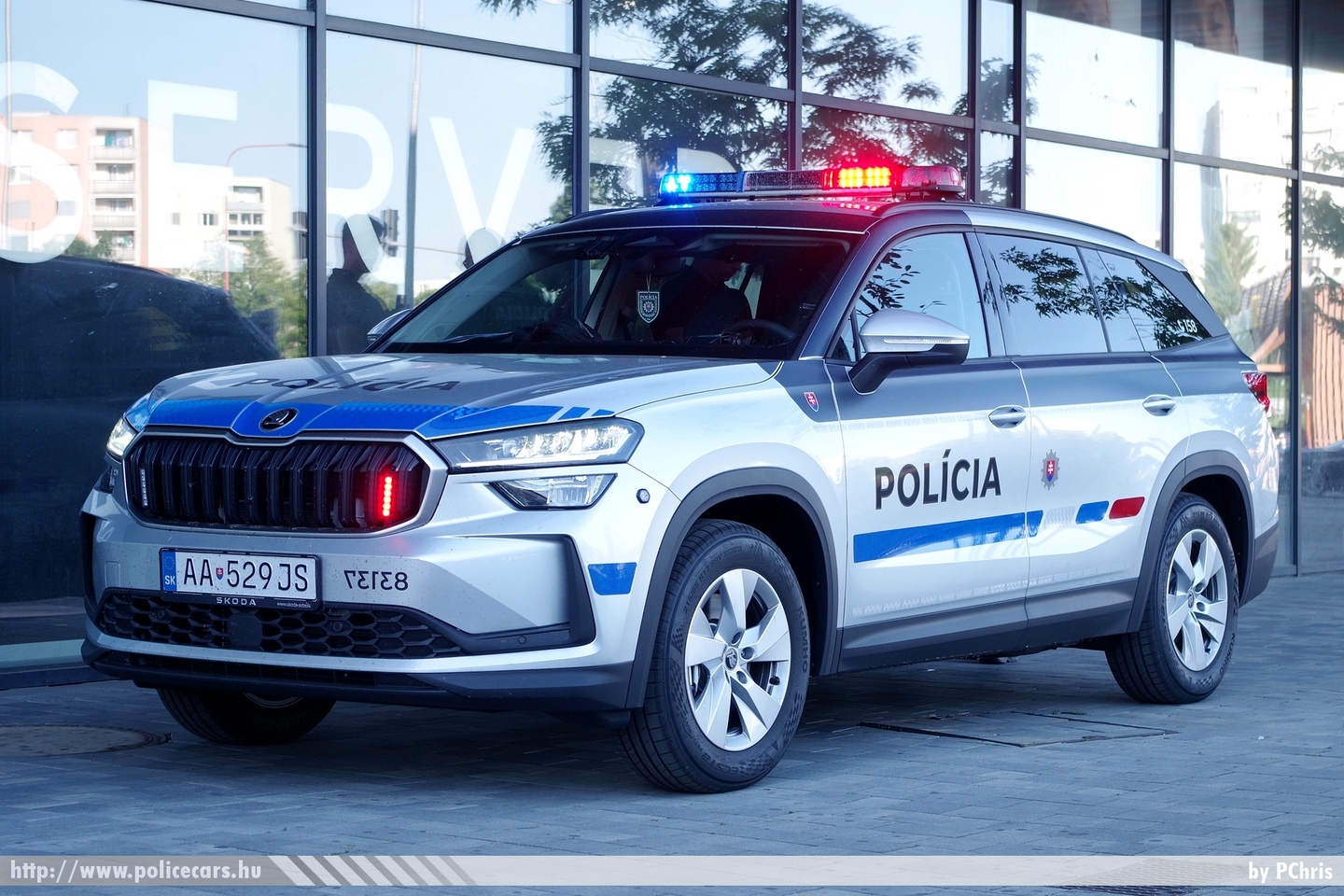 Skoda Kodiaq II, Polícia SR, fotó: PChris
Keywords: szlovák Szlovákia rendőr rendőrautó rendőrség police policecar Slovakia slovakian