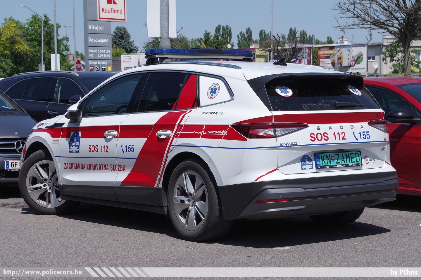 Skoda Enyaq, ZaMED Záchranná Zdravotná Služba, Komárno, fotó: PChris
Keywords: szlovák Szlovákia mentő mentőautó Slovakia slovakian ambulance