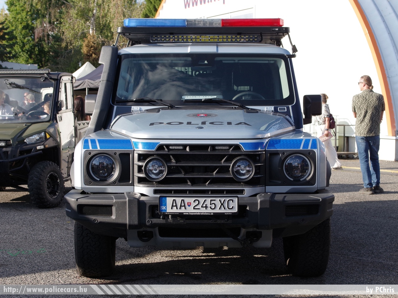 Ineos Grenadier, Polícia SR, fotó: PChris
Keywords: szlovák Szlovákia rendőr rendőrautó rendőrség police policecar Slovakia slovakian