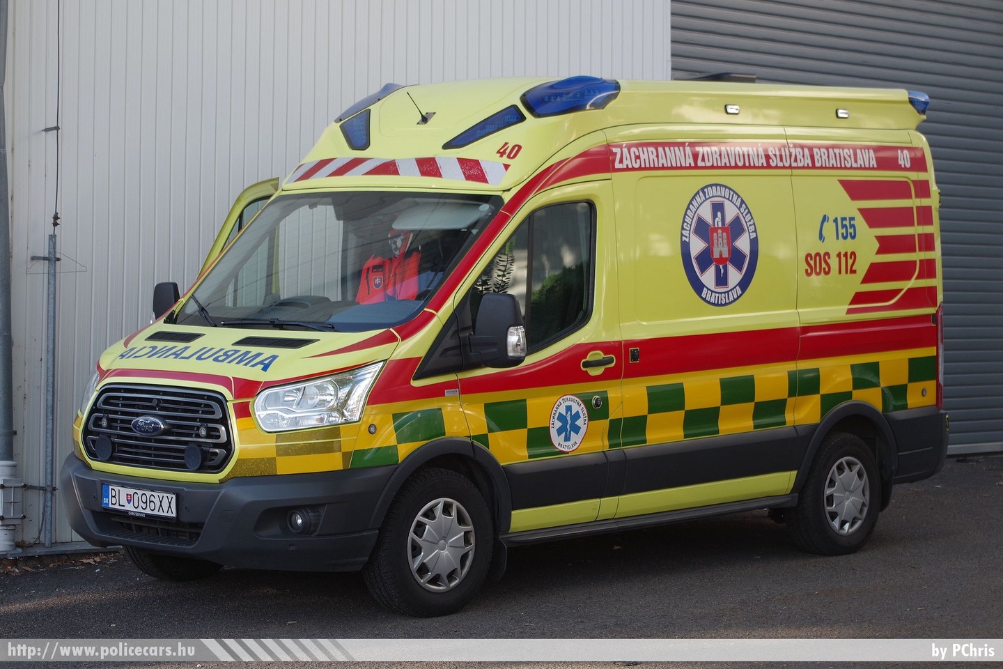 Ford Transit, Záchranná zdravotná služba Bratislava, fotó: PChris
Keywords: szlovák Szlovákia mentő mentőautó Slovakia slovakian ambulance