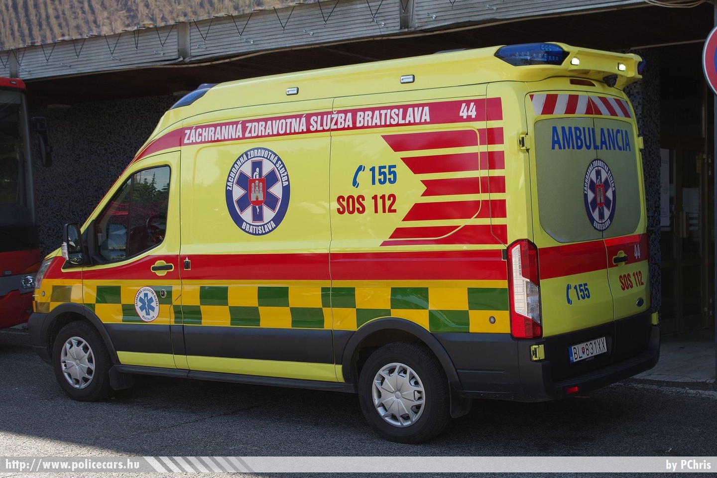 Ford Transit, Záchranná zdravotná služba Bratislava, fotó: PChris
Keywords: szlovák Szlovákia mentő mentőautó Slovakia slovakian ambulance