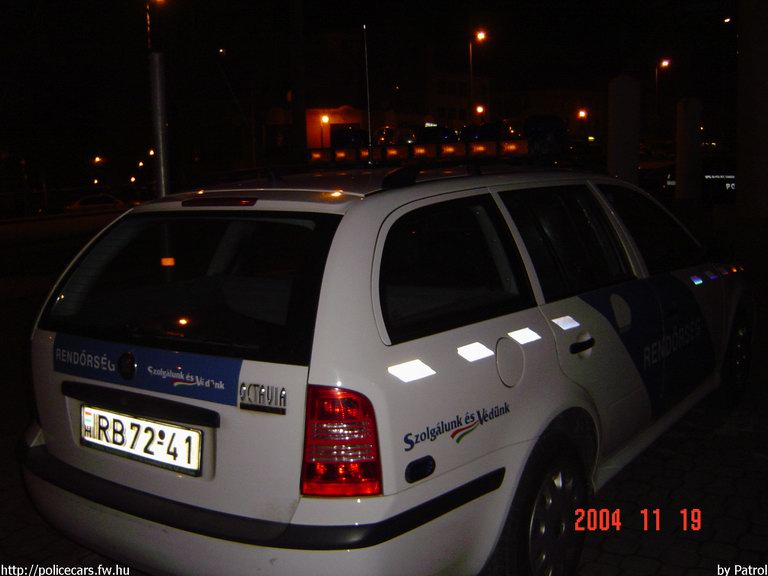 Skoda Octavia, fotó: Patrol

Keywords: rendőrautó rendőrség rendőr magyar Magyarország RB72-41 Hungary hungarian police policecar