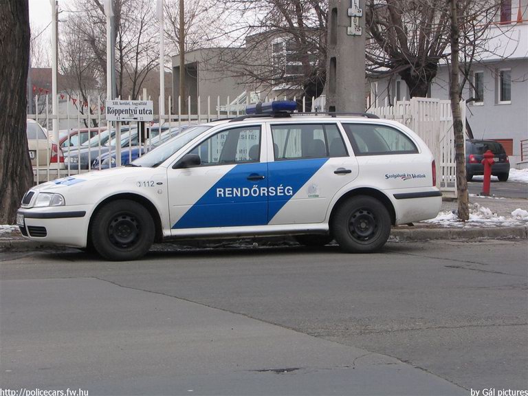Skoda Octavia, fotó: Gál András
Keywords: rendőrautó rendőrség rendőr magyar Magyarország Hungary hungarian police policecar