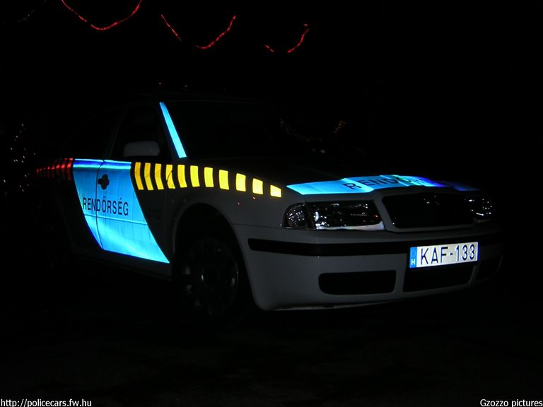 Skoda Octavia, fotó: Gzozzo pictures
Keywords: rendőrautó rendőrség rendőr magyar Magyarország KAF-133 Hungary hungarian police policecar