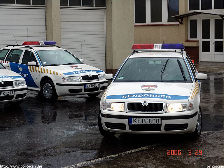 Skoda Octavia, fotó: Zeegun
Keywords: rendőrautó rendőrség rendőr magyar Magyarország KFB-800 KFB-801 Hungary hungarian police policecar