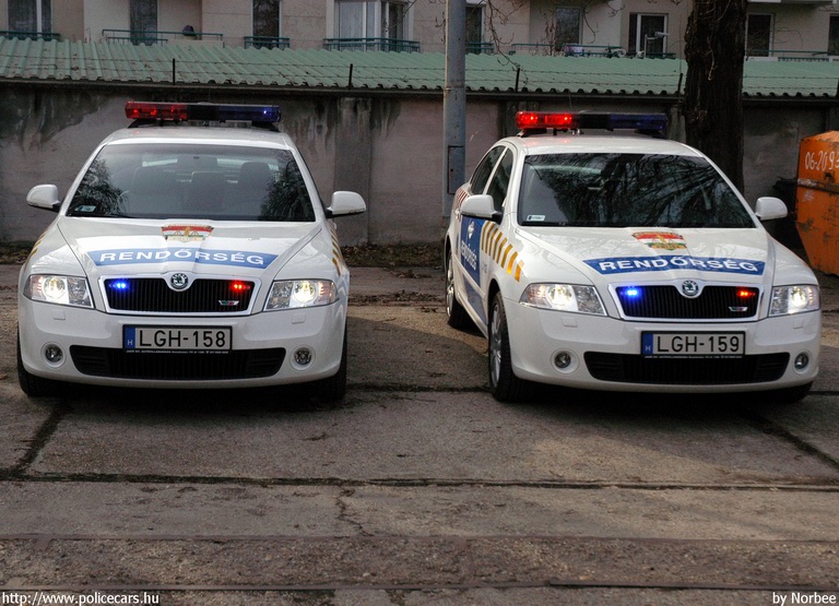 Skoda Octavia II RS, fotó: Norbee
Keywords: rendőrautó rendőrség rendőr magyar Magyarország LGH-159 LGH-158 Hungary hungarian police policecar