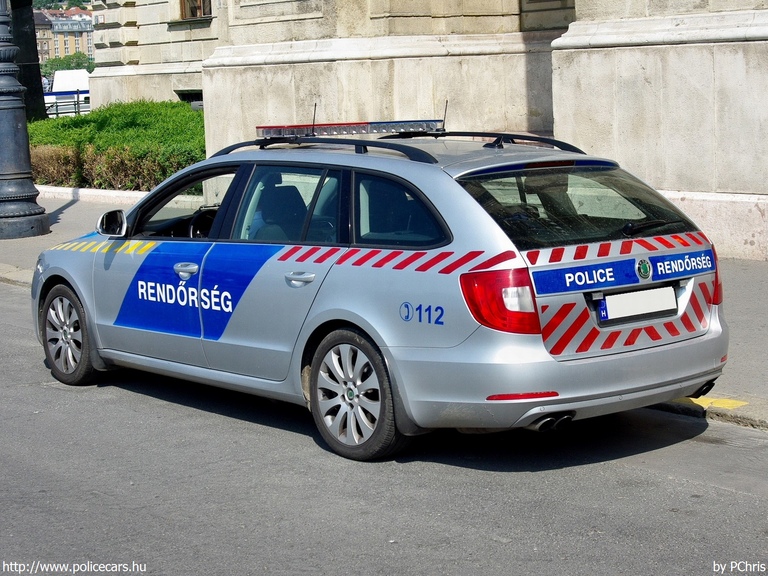 Skoda Superb, fotó: PChris
Keywords: rendőr rendőrautó rendőrség magyar Magyarország Hungary hungarian police policecar