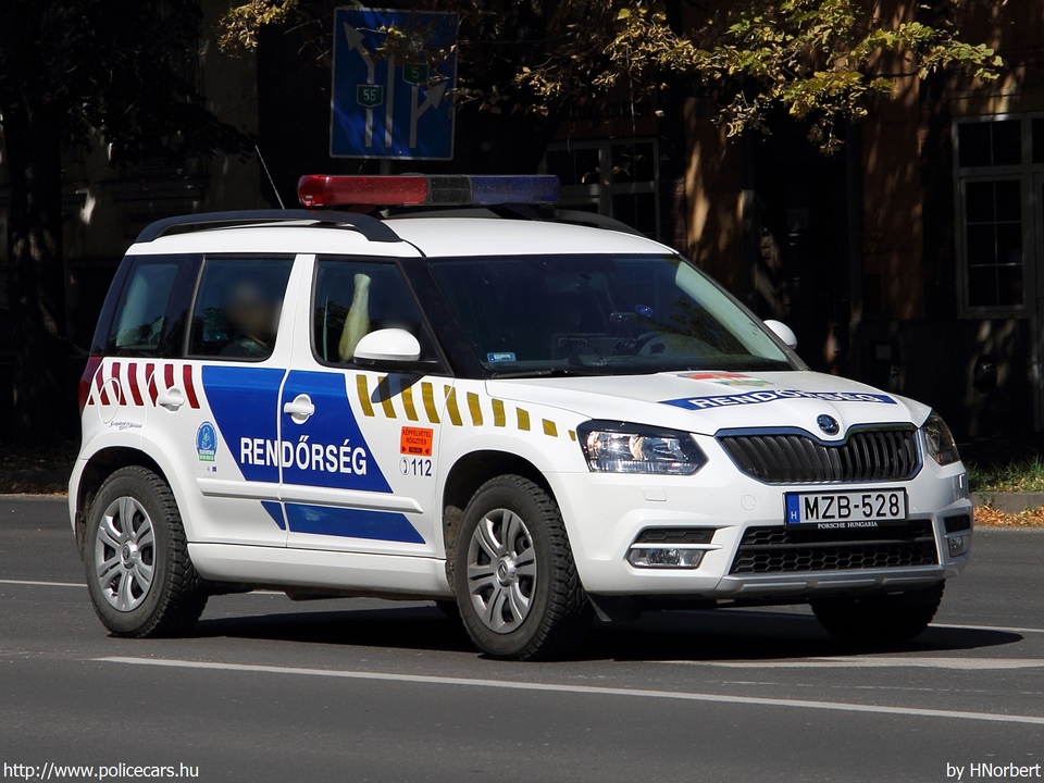 Skoda Yeti 2.0 CR TDI 4x4, fotó: HNorbert
Keywords: rendőr rendőrautó rendőrség magyar Magyarország Hungary hungarian police policecar mzb-528