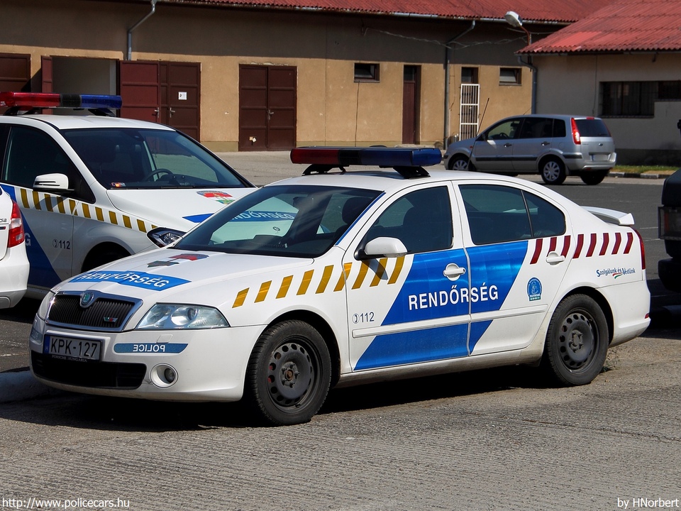 Skoda Octavia II RS, fotó: HNorbert
Keywords: rendőr rendőrautó rendőrség magyar Magyarország Hungary hungarian police policecar kpk-127
