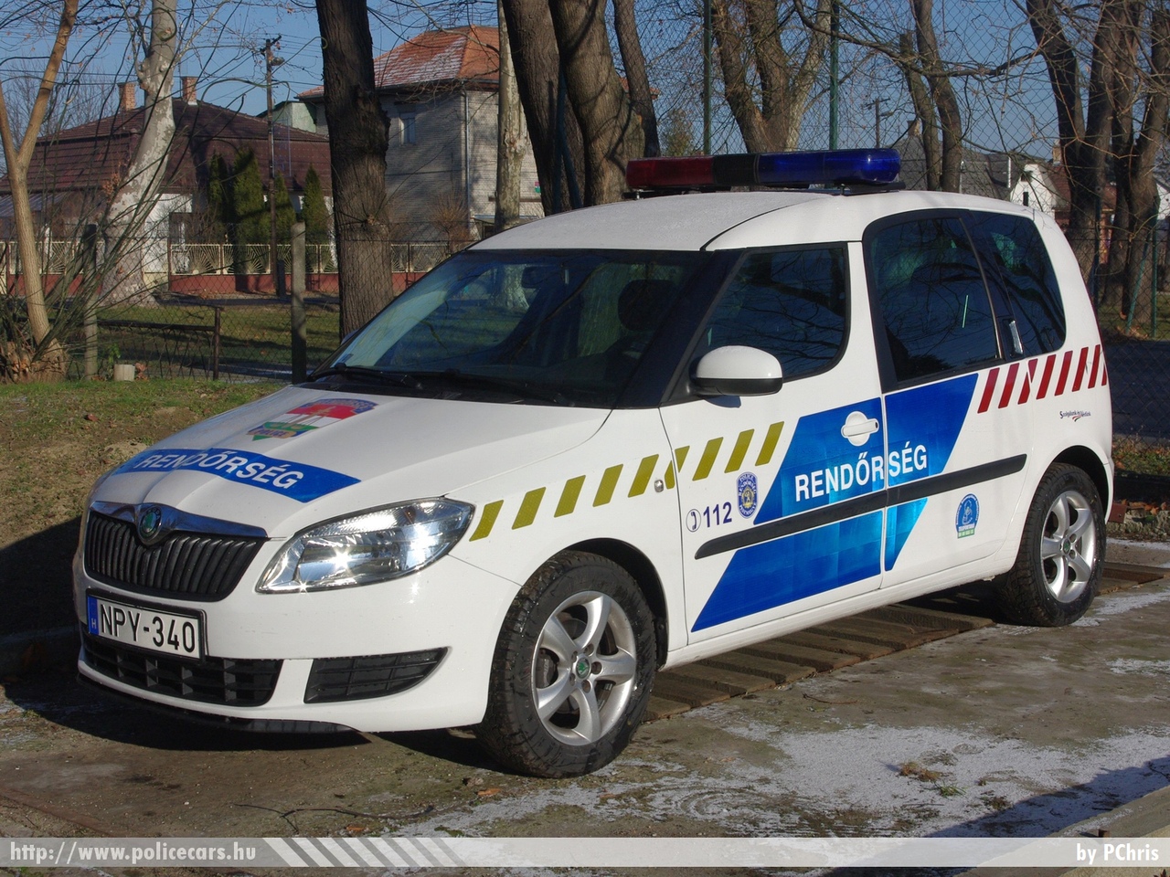Skoda Roomster, fotó: PChris
Keywords: rendőr rendőrautó rendőrség magyar Magyarország hungarian Hungary police policecar NPY-340