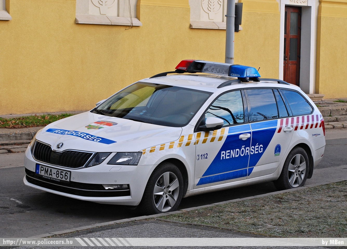 Skoda Octavia III Combi facelift, fotó: MBen
Keywords: magyar Magyarország rendőr rendőrautó rendőrség Hungary hungarian police policecar PMA-856