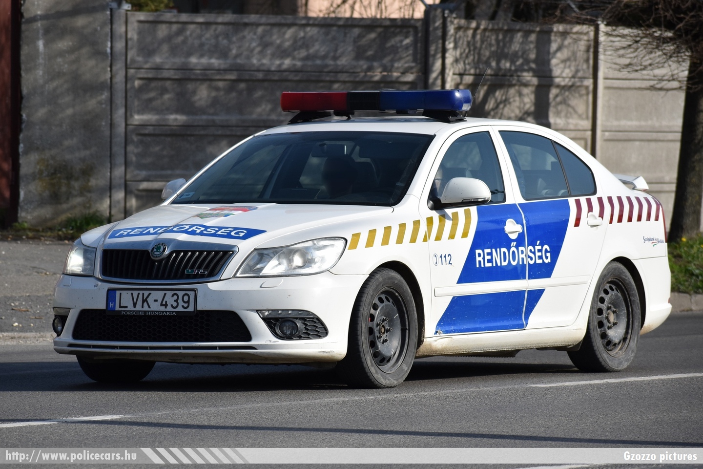 Skoda Octavia II facelift RS, fotó: Gzozzo pictures
Keywords: rendőr rendőrautó rendőrség magyar Magyarország hungarian Hungary police policecar LVK-439
