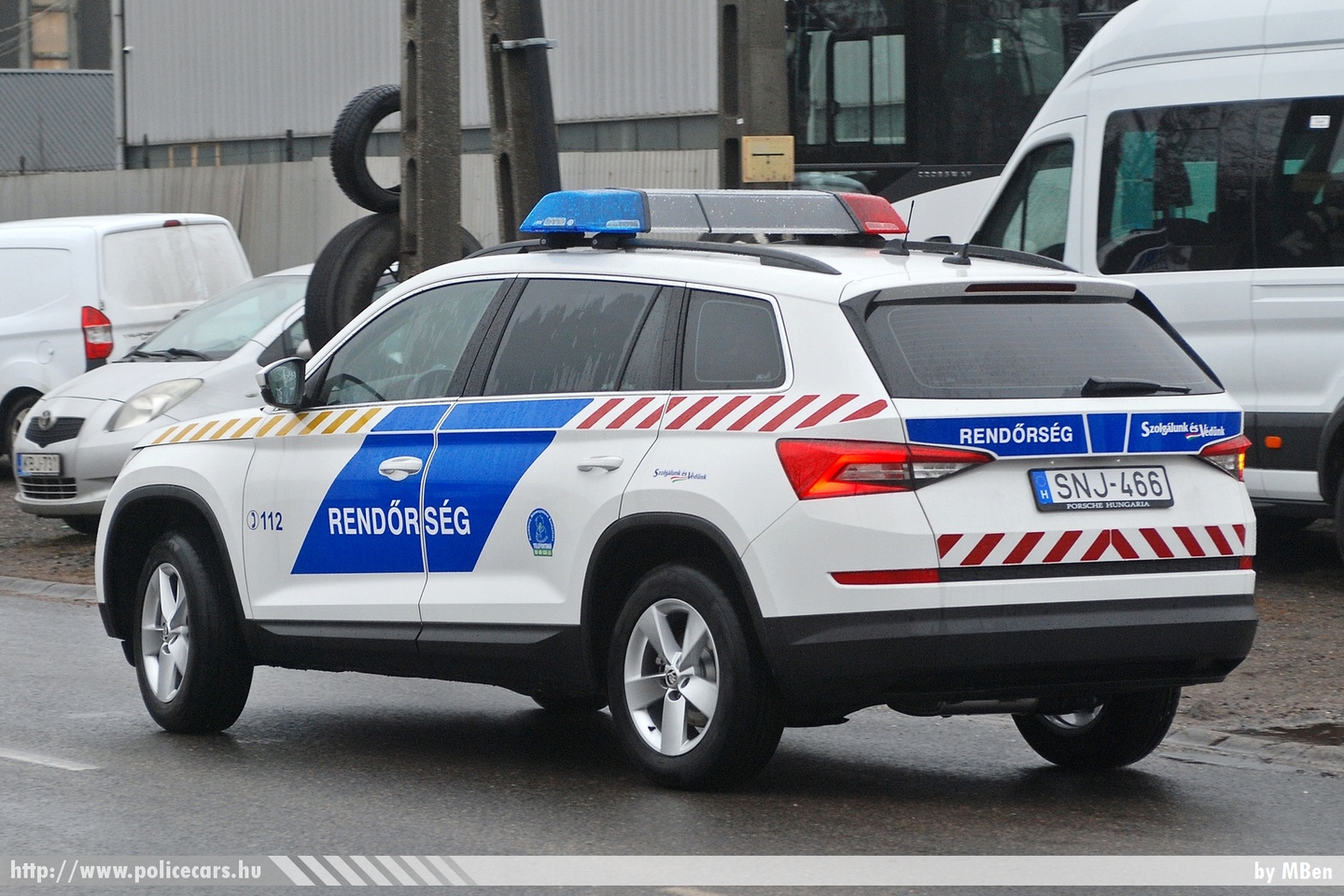 Skoda Kodiaq, fotó: MBen
Keywords: rendőr rendőrautó rendőrség magyar Magyarország hungarian Hungary police policecar SNJ-466