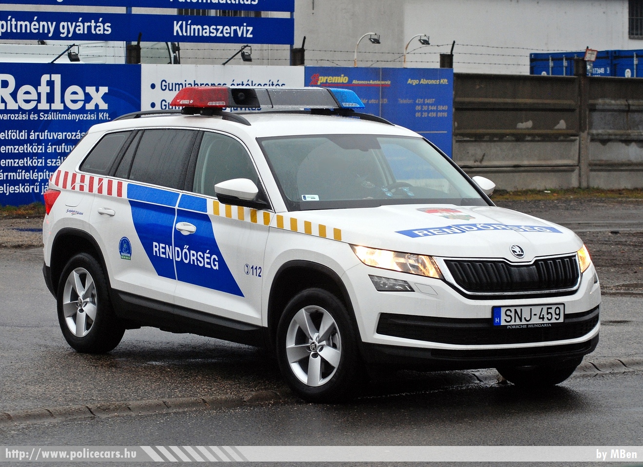 Skoda Kodiaq, fotó: MBen
Keywords: rendőr rendőrautó rendőrség magyar Magyarország hungarian Hungary police policecar SNJ-459
