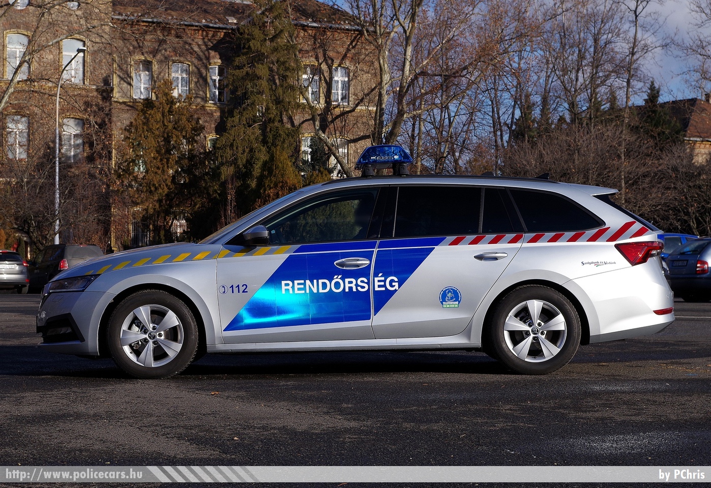 Skoda Octavia IV, fotó: PChris
Keywords: rendőr rendőrautó rendőrség magyar Magyarország hungarian Hungary police policecar SWG-792