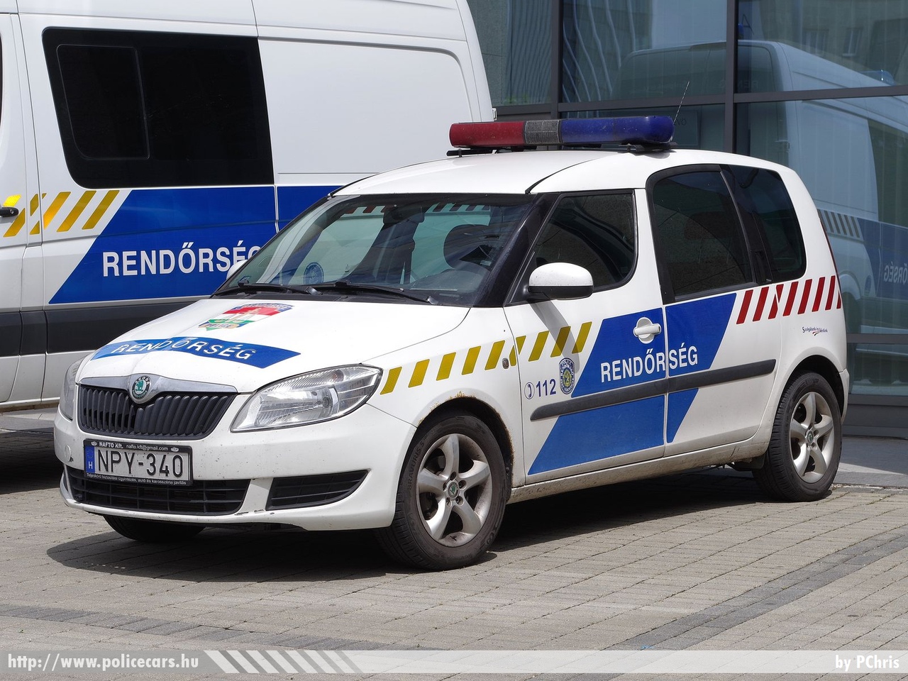 Skoda Roomster, fotó: PChris
Keywords: rendőr rendőrautó rendőrség magyar Magyarország hungarian Hungary police policecar NPY-340