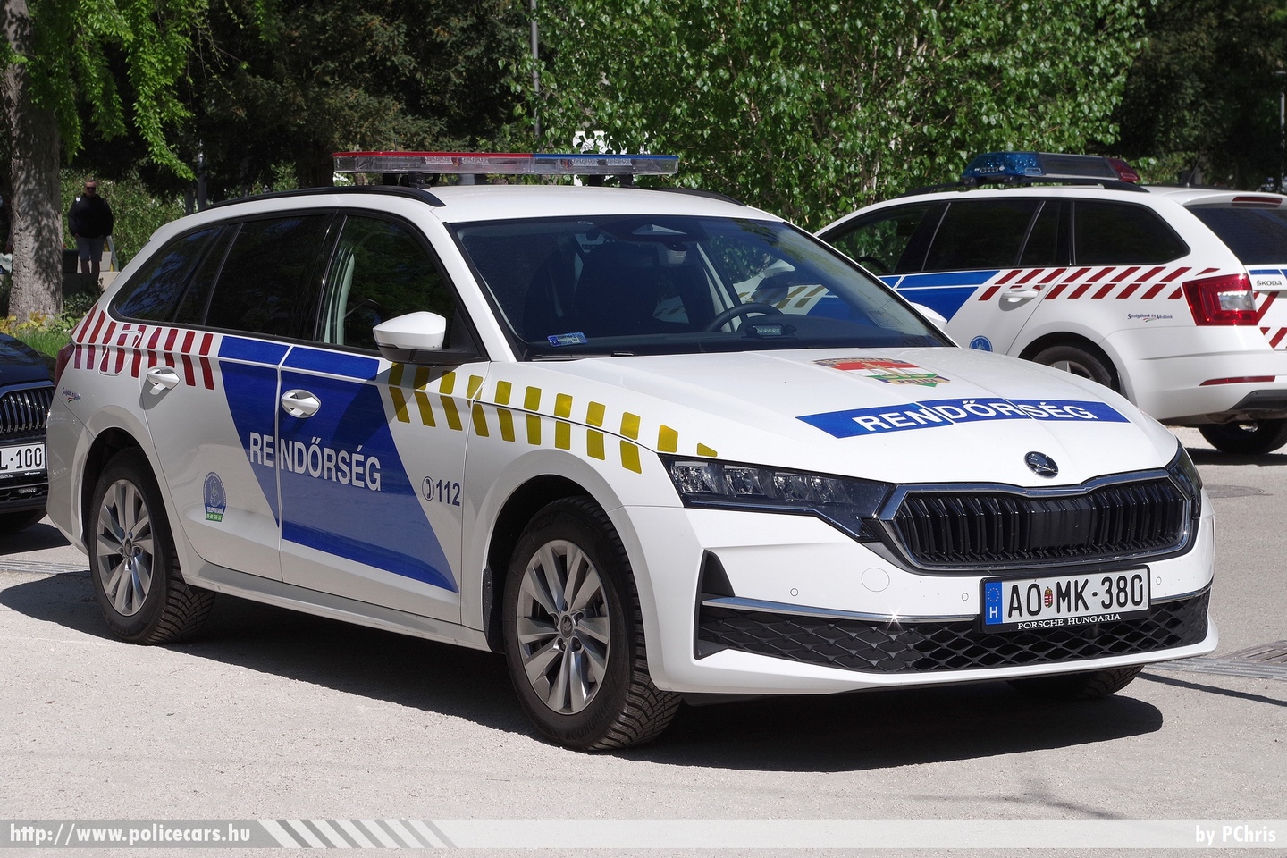Skoda Octavia IV, fotó: PChris
Keywords: rendőr rendőrautó rendőrség magyar Magyarország hungarian Hungary police policecar AOMK-380