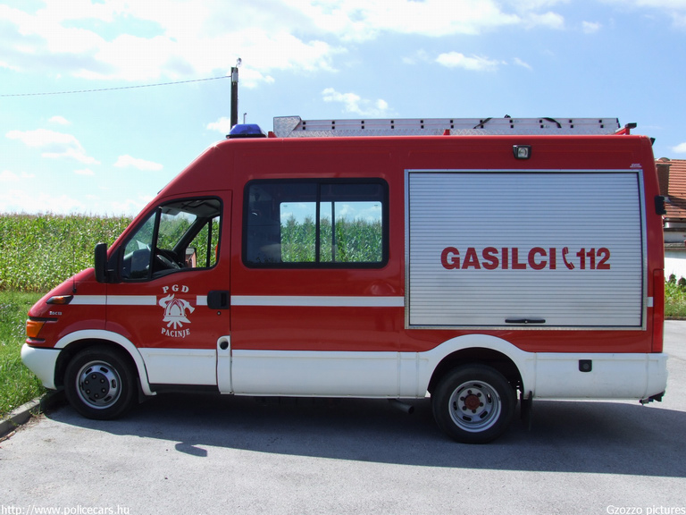 Iveco, Pacinje, fotó: Gzozzo pictures
Keywords: szlovén Szlovénia tûzoltóautó tûzoltóság tûzoltó slovenian Slovenia fire firetruck