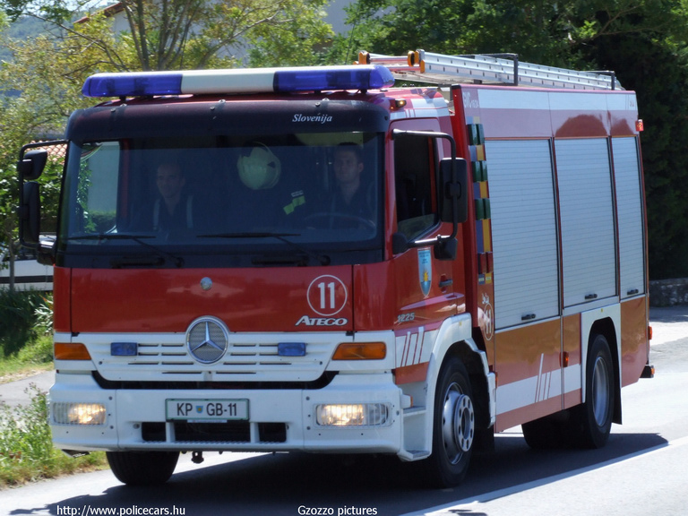 Mercedes Atego 1225, Koper, fotó: Gzozzo pictures
Keywords: szlovén Szlovénia tûzoltóautó tûzoltóság tûzoltó slovenian Slovenia fire firetruck
