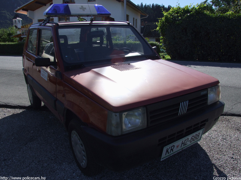 Fiat Panda, fotó: Gzozzo pictures
Keywords: szlovén Szlovénia mentőautó mentő slovenian Slovenia ambulance