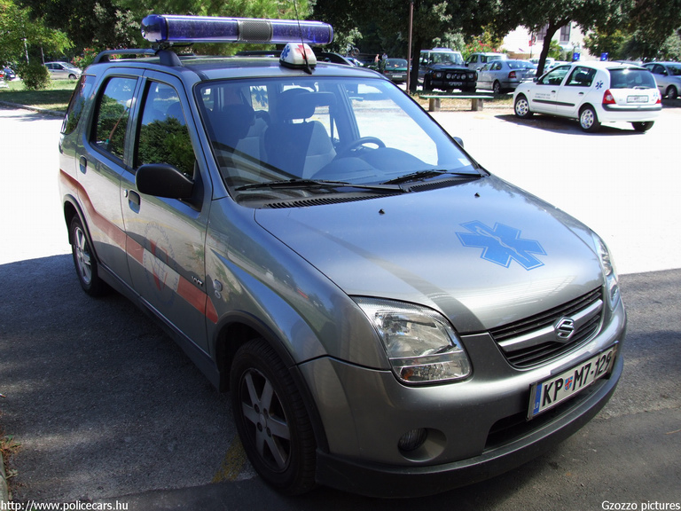 Suzuki Ignis, fotó: Gzozzo pictures
Keywords: szlovén Szlovénia mentőautó mentő slovenian Slovenia ambulance