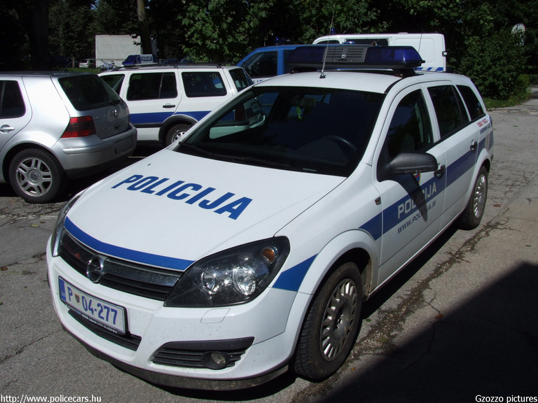 Opel Astra H, fotó: Gzozzo pictures
Keywords: szlovén Szlovénia rendőrautó rendőrség rendőr police policecar Slovenia slovenian
