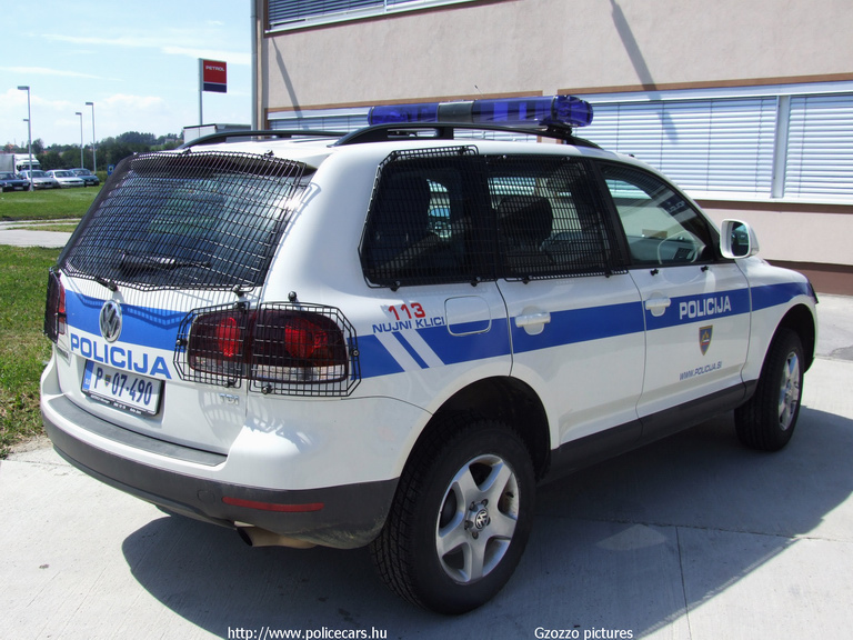 Volkswagen Touareg, fotó: Gzozzo pictures
Keywords: szlovén Szlovénia rendőrautó rendőrség rendőr police policecar Slovenia slovenian