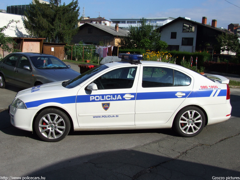 Skoda Octavia II RS, fotó: Gzozzo pictures
Keywords: szlovén Szlovénia rendőrautó rendőrség rendőr police policecar Slovenia slovenian