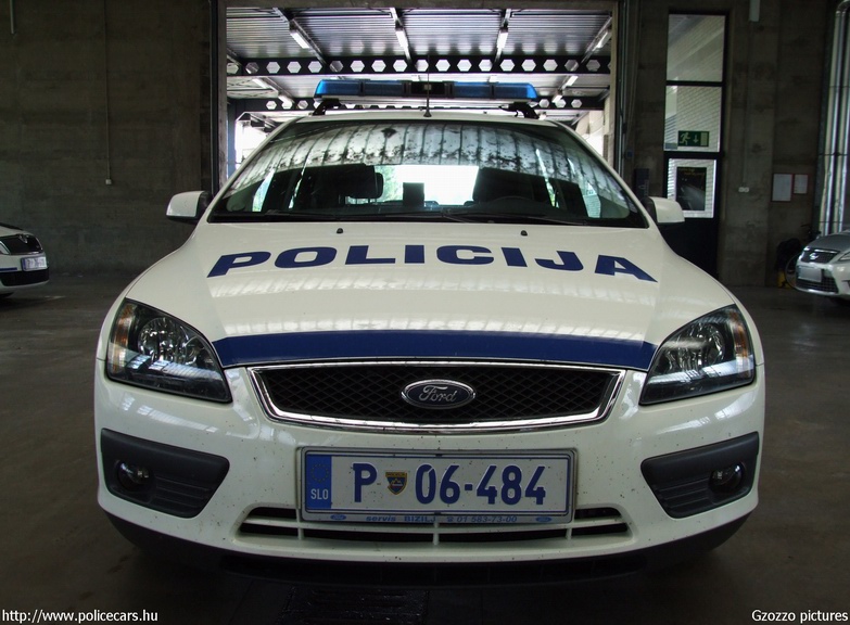 Ford Focus, fotó: Gzozzo pictures
Keywords: szlovén Szlovénia rendőrautó rendőrség rendőr police policecar Slovenia slovenian