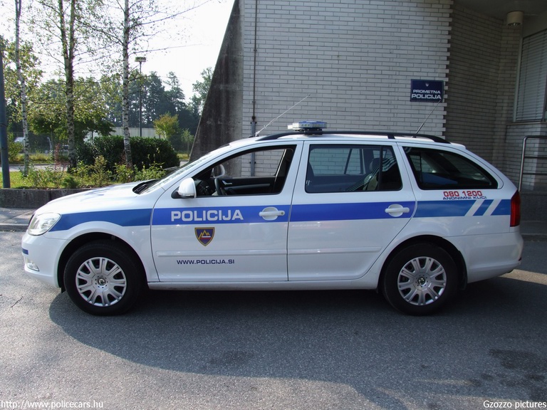 Skoda Octavia II, fotó: Gzozzo pictures
Keywords: szlovén Szlovénia rendőrautó rendőrség rendőr police policecar Slovenia slovenian