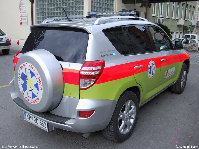 Toyota RAV4, fotó: Gzozzo pictures
Keywords: szlovén Szlovénia mentőautó mentő slovenian Slovenia ambulance
