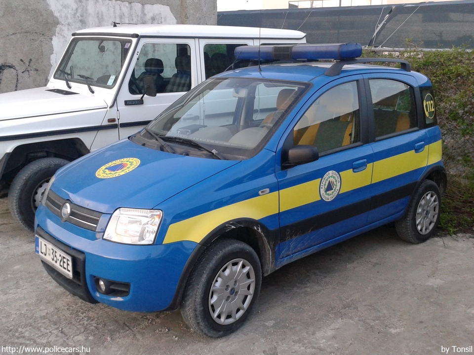 Fiat Panda, fotó: Tonsil 
Keywords: szlovén Szlovénia polgári védelem slovenian Slovenia