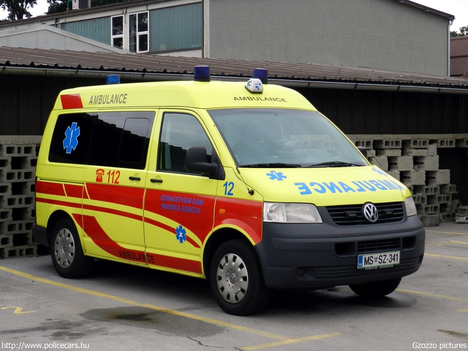 Volkswagen Transporter T5, Murska Sobota (Muraszombat), fotó: Gzozzo pictures
Keywords: szlovén Szlovénia mentőautó mentő slovenian Slovenia ambulance