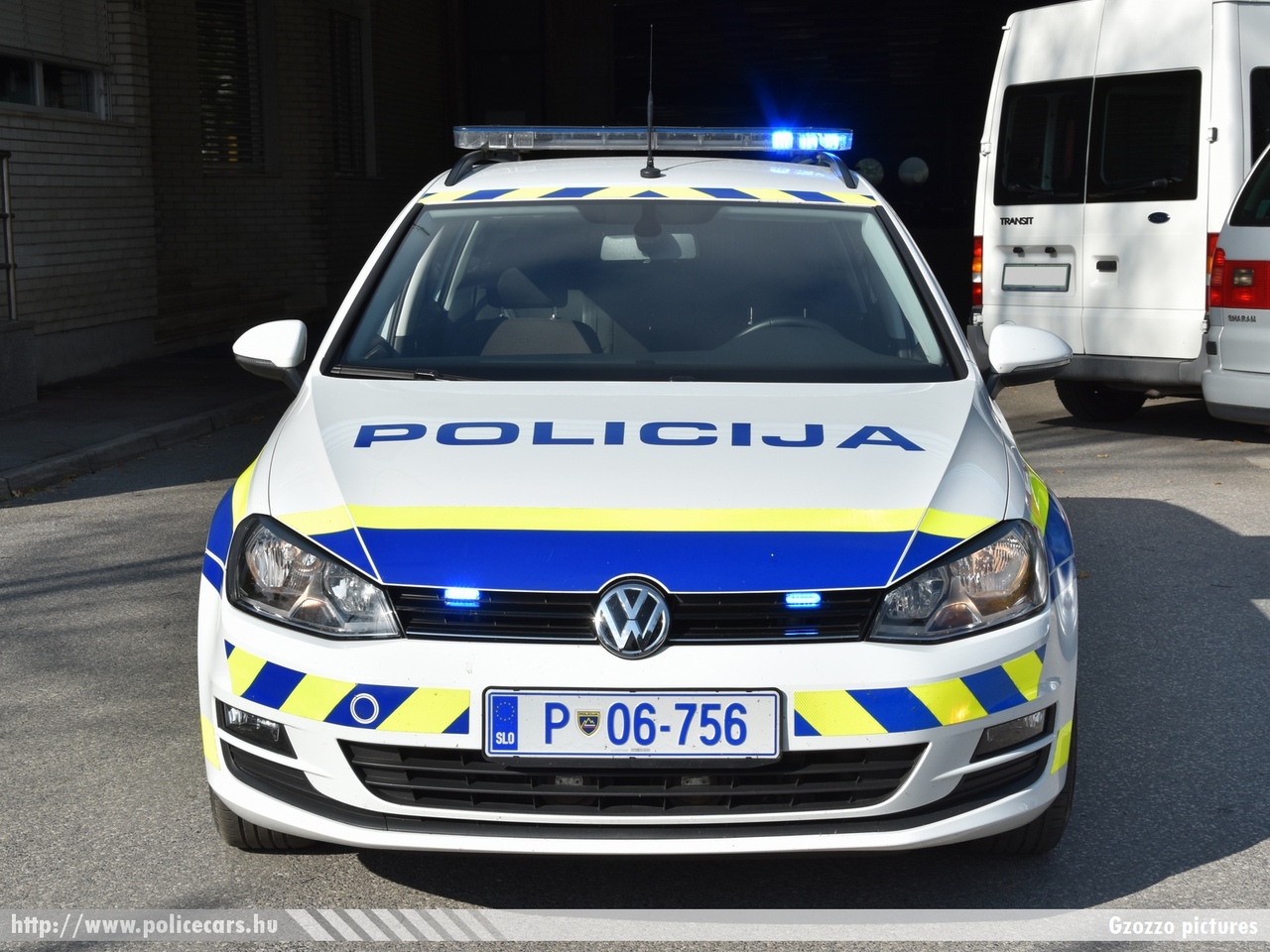 Volkswagen Golf VII Variant, fotó: Gzozzo pictures
Keywords: szlovén Szlovénia rendőr rendőrautó rendőrség police policecar Slovenia slovenian