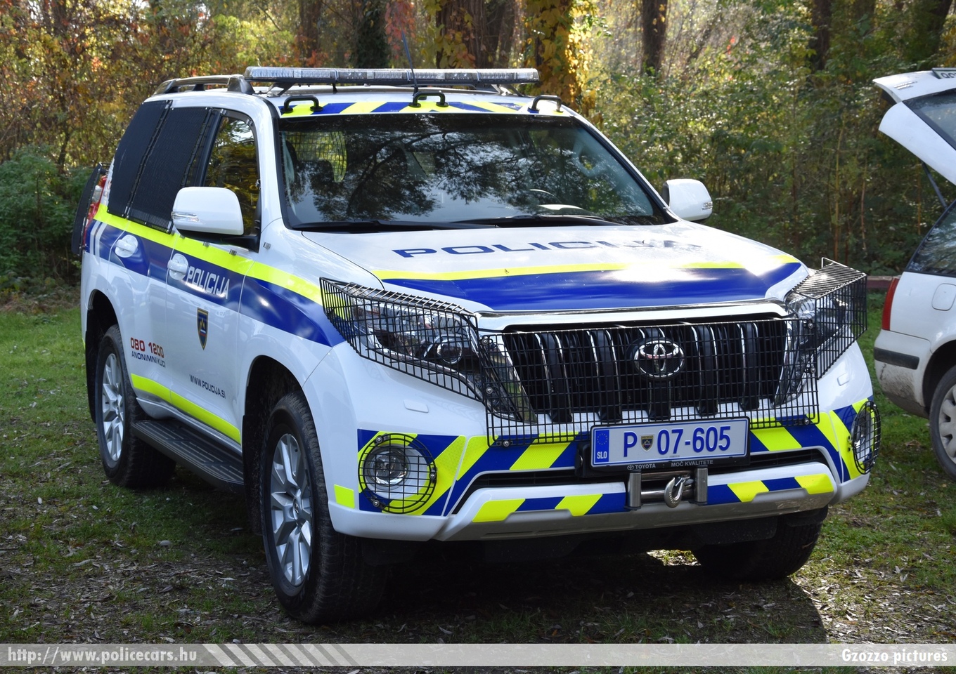 Toyota Land Cruiser, fotó: Gzozzo pictures
Keywords: szlovén Szlovénia rendőr rendőrautó rendőrség police policecar Slovenia slovenian