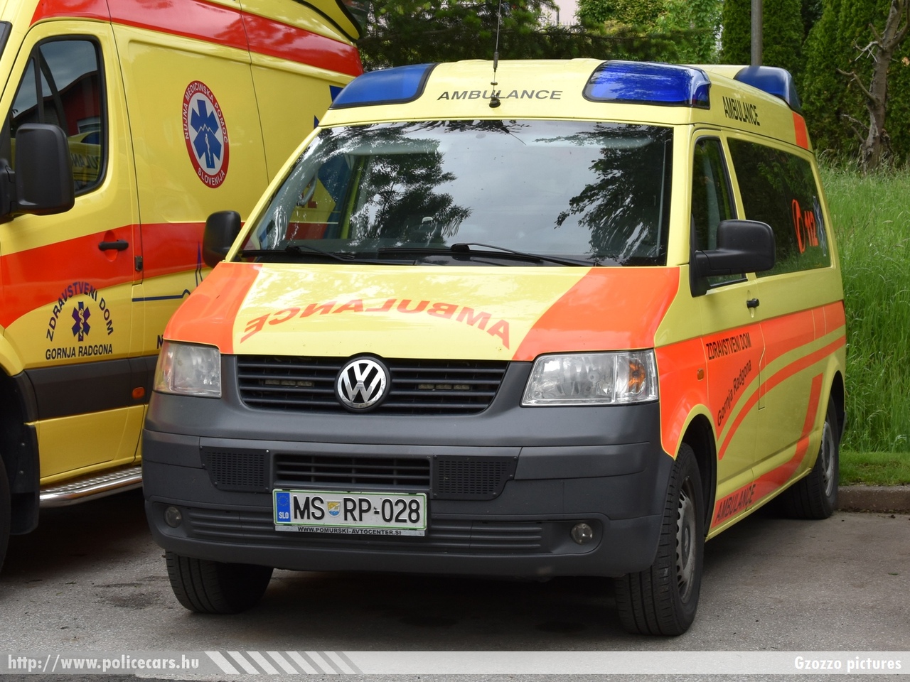 Volkswagen Transporter T5, Gornja Radgona, fotó: Gzozzo pictures
Keywords: szlovén Szlovénia mentő mentőautó Slovenia slovenian ambulance