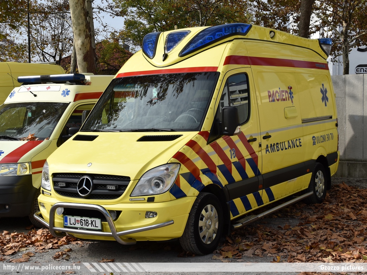Mercedes Sprinter II, fotó: Gzozzo pictures
Keywords: szlovén Szlovénia mentő mentőautó Slovenia slovenian ambulance