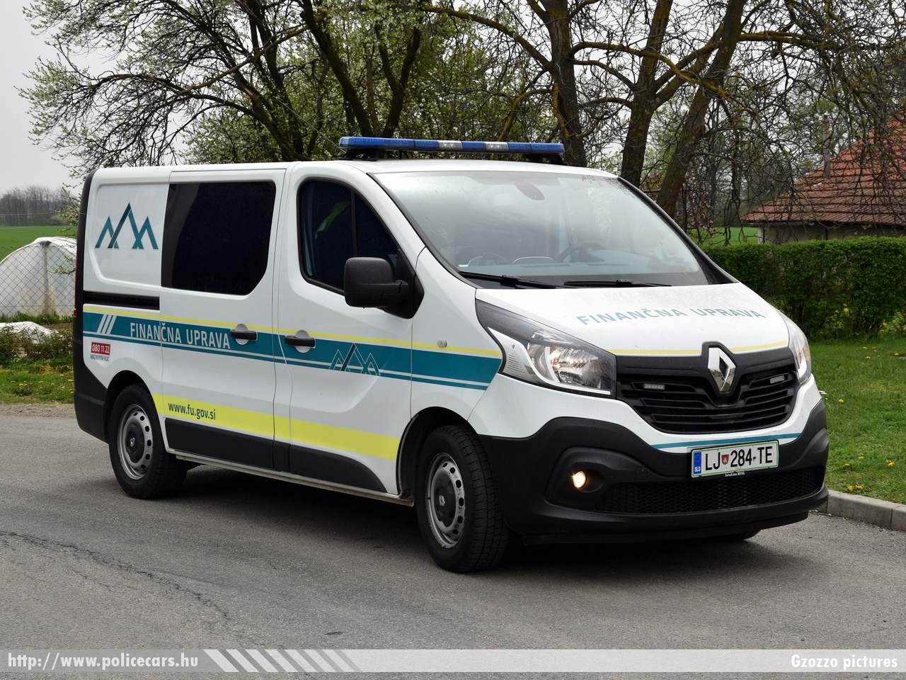 Renault Trafic, fotó: Gzozzo pictures 
Keywords: szlovén Szlovénia vám szlovén slovenian Slovenia customs
